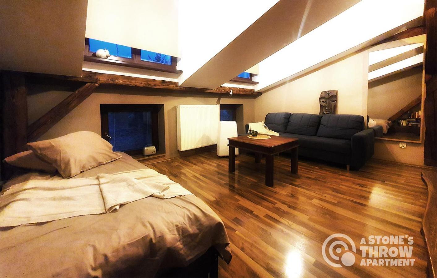 A Stone'S Throw Apartment Красков Екстериор снимка