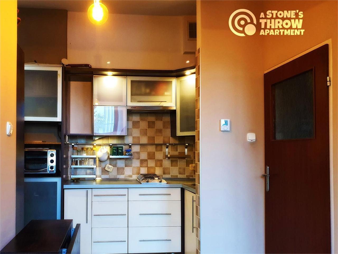 A Stone'S Throw Apartment Красков Екстериор снимка